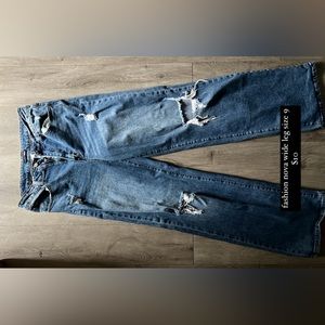 Fashion nova size 9 jeans wide leg